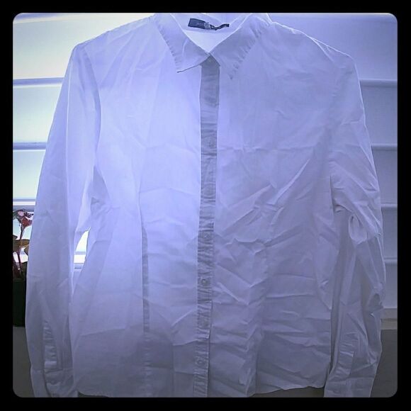 Jennifer&grace button up   - Picture 1 of 6